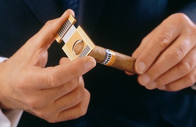 Cigar_cutting.jpg